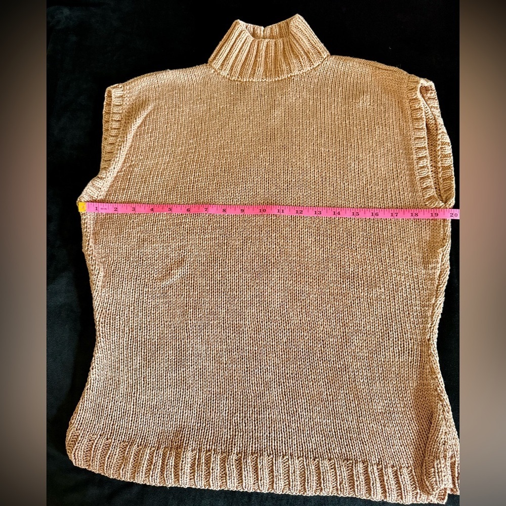 Peach Silk Sweater with Ribbed Texture - Picture 6 of 9